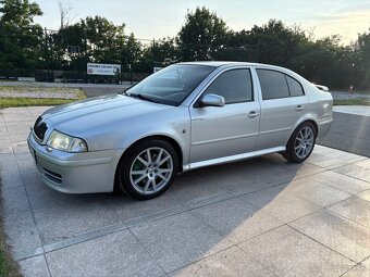 Škoda Octavia RS paket 1.8t 214 000km - 4