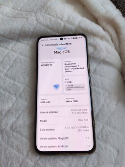 Honor 90,12gb ram 512gb rom - 4