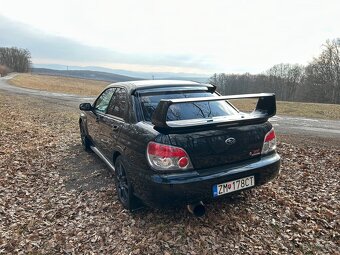 Subaru Impreza wrx sti - 4