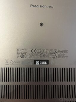 Dell Precision 7550 - 4