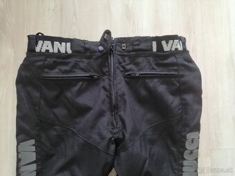 VANUCCI - 4