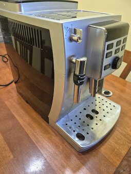 Predám kávoar Delonghi - 4