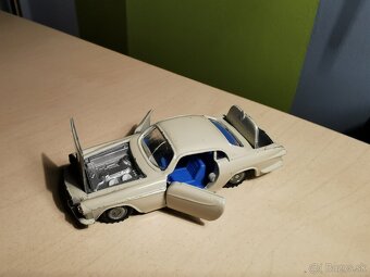 Impy Volvo P1800 Lone Star - 4