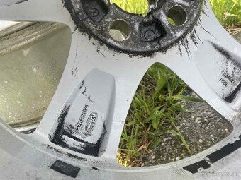Predám na Ford/volvo R17 - 4