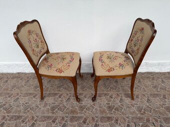Predam historicke stoličky - 4