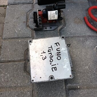 Predám diely FIAT UNO TURBO i.e - 4