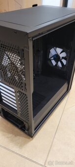 Predám Fractal Design Define C - 4