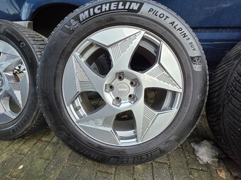 Zimné pneu s diskami Audi etron 255 / 55 R19 - 4