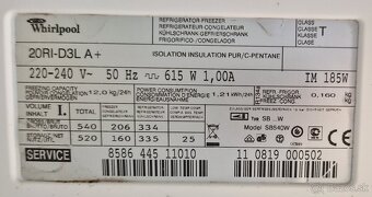 Americká chladnička s vyrobnikom ľadu - 4
