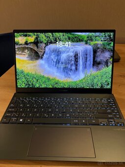 Asus zenbook ux325ea - 4