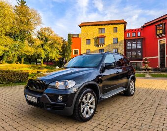 BMW X5 E70 M-packet 4.8i xdrive 4x4 261kw benzín 6st automat - 4