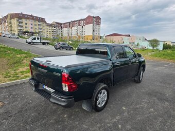 Toyota Hilux DC 2.4 I D-4D Live 4x4 - 4