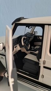 Akciová cena 200€ MERCEDES G63 AMG (6 x 6) AutoArt - 4