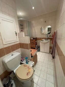 Na prenájom zariadený 3. izbový byt s dvomi balkónmi v MA - 4