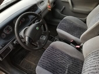 Skoda felícia 1.6 - 4