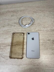Apple iPhone 8 64GB Biely - 4