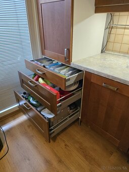 Kuchynská linka ikea Ädell so spotrebičmi - 4