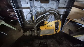 DeWalt D25733K Kombinované kladivo SDS Max 1600W, 13,3J - 4