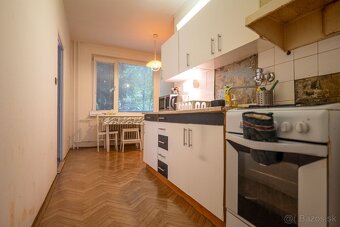 2 IZBOVÝ BYT 65m² S BALKÓNOM na HLINY 8 - 4