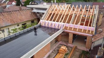 Pracovnik , Brigadnik - 4