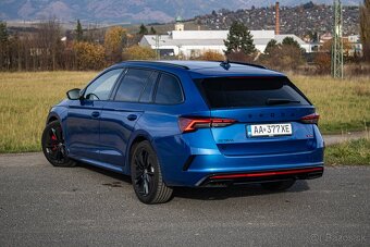 Škoda Octavia Combi VRS 195kW DSG Webasto, Virtual Cockpit - 4