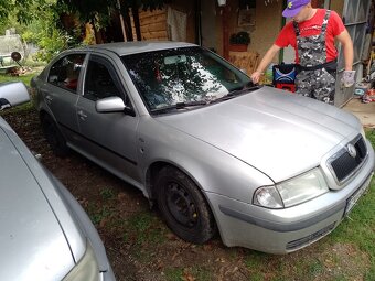 Predám škodu Octavia - 4
