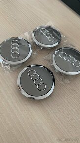 Audi stredové krytky diskov 69mm - 4