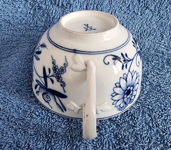 Starožitná porcelánová šálka - MEISSEN - 4