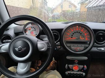 Mini Cooper R56 1.6 88kw r.v2007 - 4