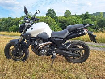 Yamaha MT 03 - 4