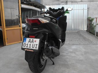 Predám Maxi skúter HONDA NSS FORZA 125.rv.2017. - 4
