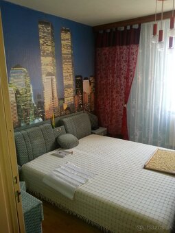 predám prázdny 3i. byt - 4