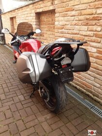 Motocykel Triumph Sprint ST ABS - 4