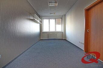 BEZ PROVÍZIE, KANCELÁRIE V RUŽINOVE, TRENČIANSKA UL - 4