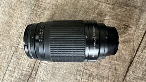 Nikon D80 + Nikkor AF-S 18-55 + Nikkor AF 70-300 - 4