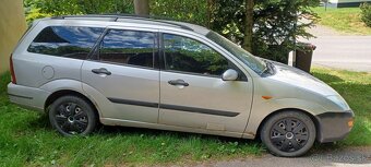 Ford Focus Mk1 combi - 4