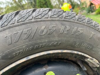 Predám pneu 175/65 R15 - 4