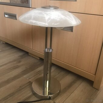 stolná lampa na dotyk - 4