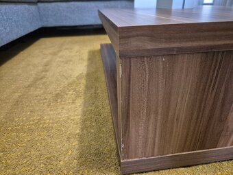 Konferenčný stolík s vrchným sklom - 4