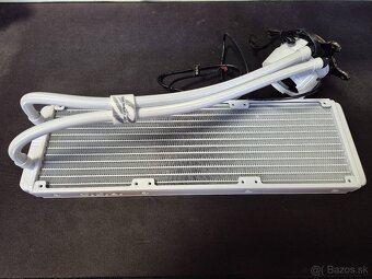 vodný chladič ASUS ROG STRIX LC III 360 ARGB - 4