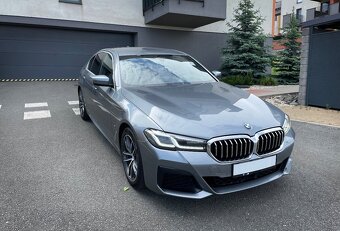 BMW G30 530xd ZÁRUKA do 2027 Top Stav - 4