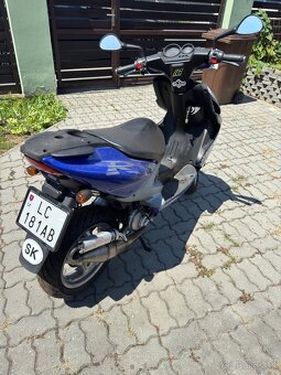 Yamaha Aerox 50 - 4