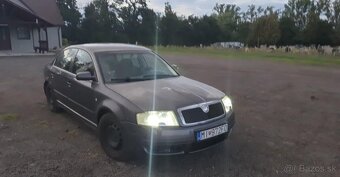 Škoda superb 1 - 4