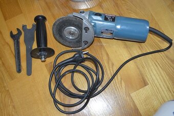 predam - karbobruska BOSCH typ 1337, vykon 480W, 10.000ot/mi - 4