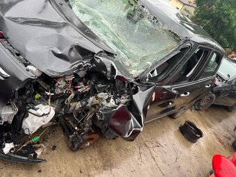 Rozpredám na náhradné diely Fiat 500L 1.4 16V 843A1000 - 4