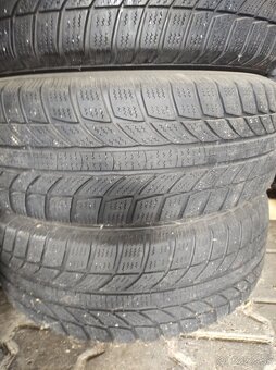 Renault 205/65 R15  ET43 plechové disky - 4