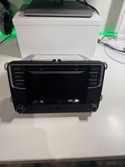 Autorádio pre VW Caddy, Transporter T6, Amarok alebo Beetle - 4