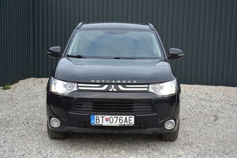 Mitsubishi Outlander 2.20 SR. voz, 7miestne - 4