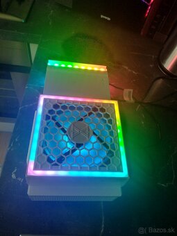 Predám Xbox series S - 4