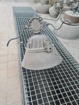 Industriálne Svetlá 3ks - 4